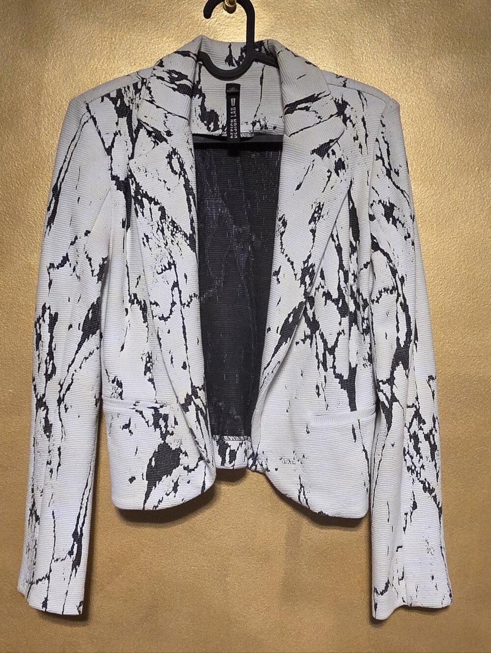 Design Lab Marble Lord & Taylor Black & White Patterned Blazer